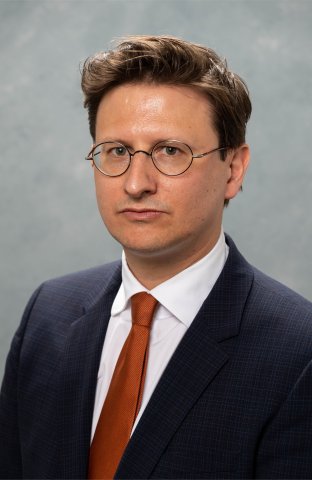 dr. Damjan Kukovec